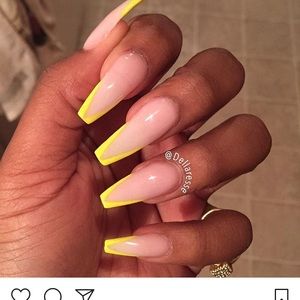 Meet your Posher, Monaejah